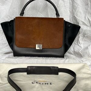 Celine Trapeze